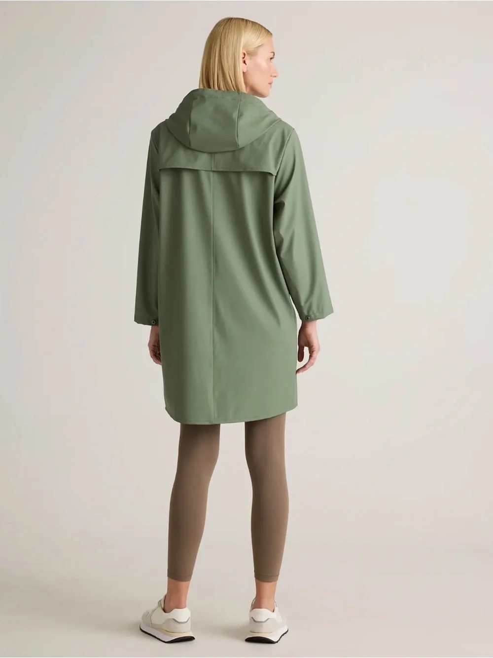 Quince Rubberized Rain coat in Pine Green Size XL